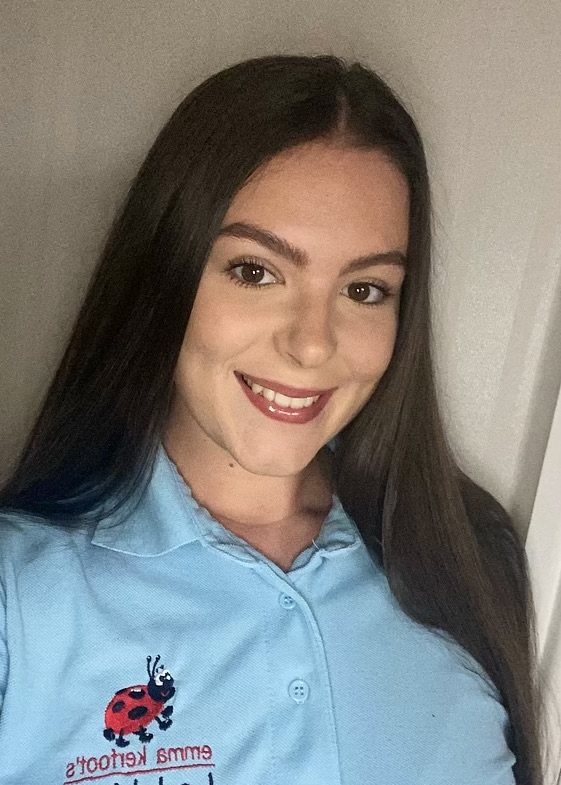 Mia Team Member